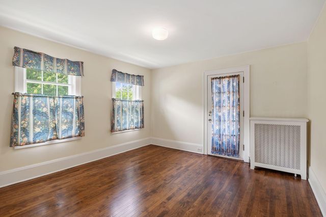 4325 Wooddale Avenue S, Saint Louis Park, MN 55424