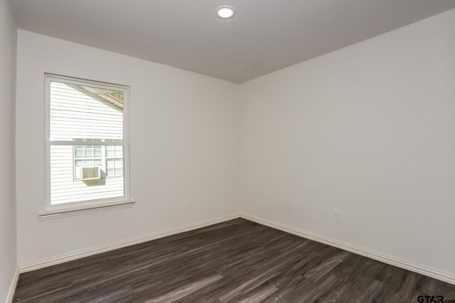 2407 N Glass, Tyler, TX 75702