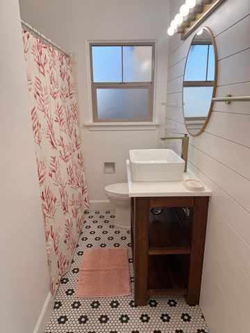 2826 W Upton Ave, Spokane, WA 99205