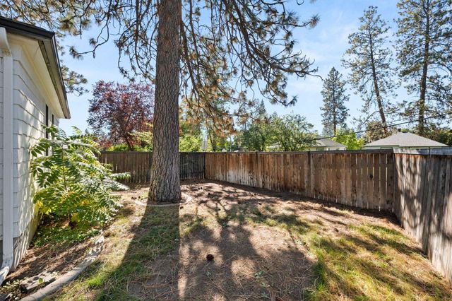 2826 W Upton Ave, Spokane, WA 99205