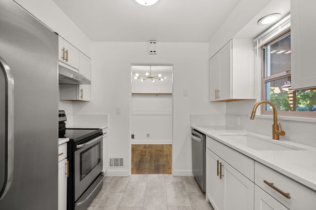 2826 W Upton Ave, Spokane, WA 99205