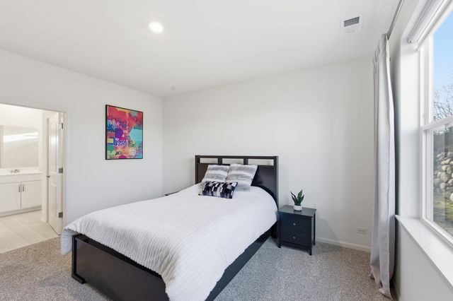 1110 Redtail Court, Woodstock, IL 60098