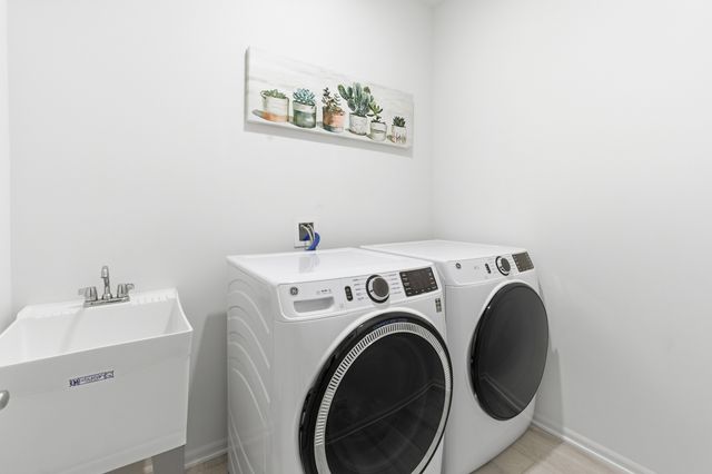 1110 Redtail Court, Woodstock, IL 60098