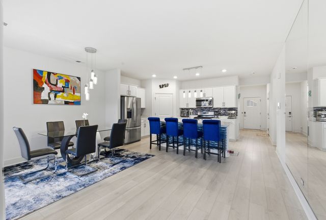 1110 Redtail Court, Woodstock, IL 60098