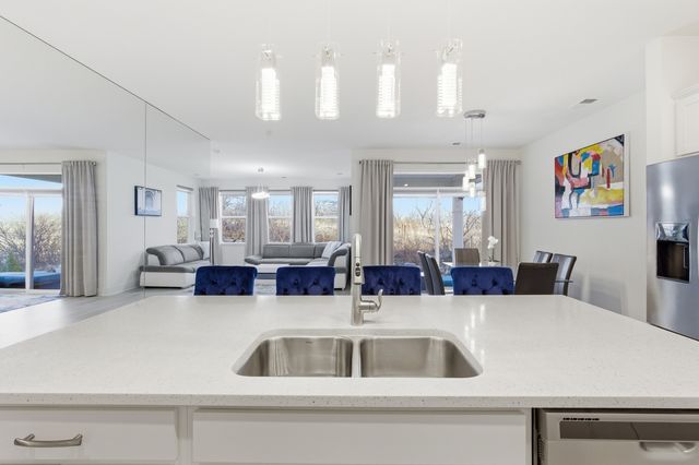 1110 Redtail Court, Woodstock, IL 60098