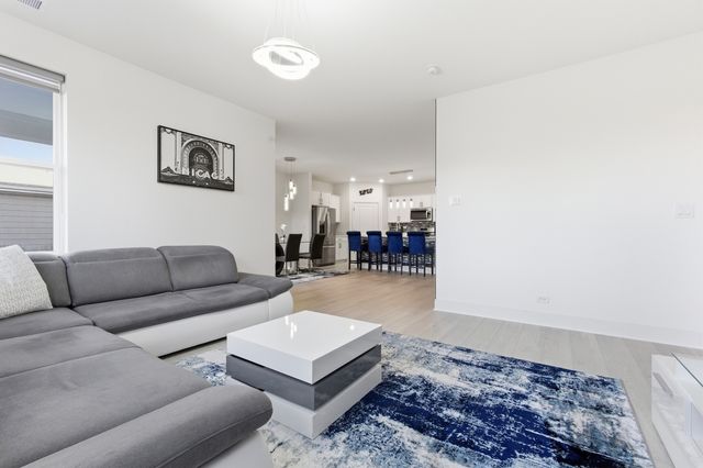 1110 Redtail Court, Woodstock, IL 60098