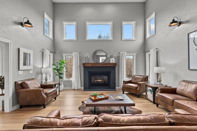 114 SHALIMAR COURT, Combined Locks, WI 54113