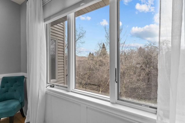 114 SHALIMAR COURT, Combined Locks, WI 54113