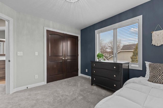 114 SHALIMAR COURT, Combined Locks, WI 54113