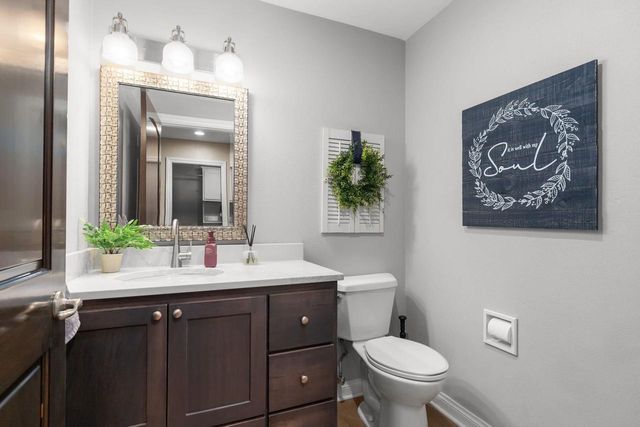 114 SHALIMAR COURT, Combined Locks, WI 54113