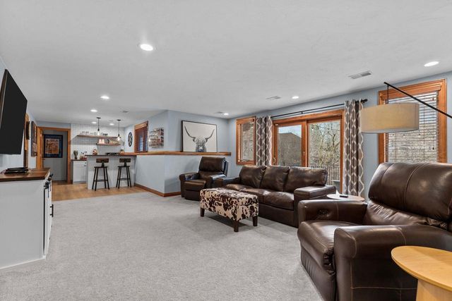 114 SHALIMAR COURT, Combined Locks, WI 54113