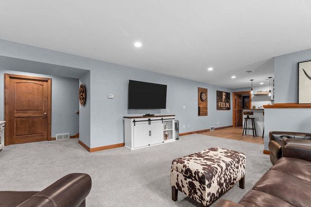 114 SHALIMAR COURT, Combined Locks, WI 54113