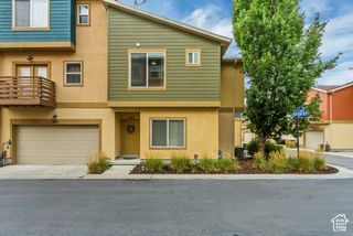 11287 S WINTER BLUFF LN, South Jordan, UT 84095