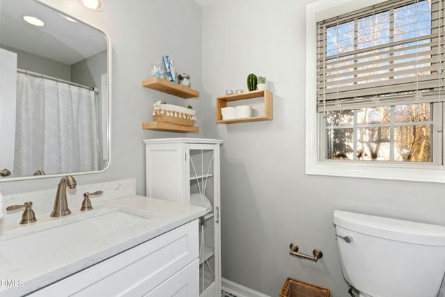 1713 Magnolia Oak Place, Durham, NC 27703