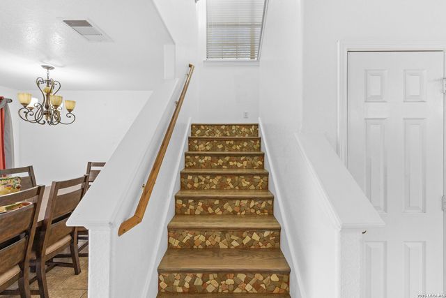 101 Springtree, Cibolo, TX 78108