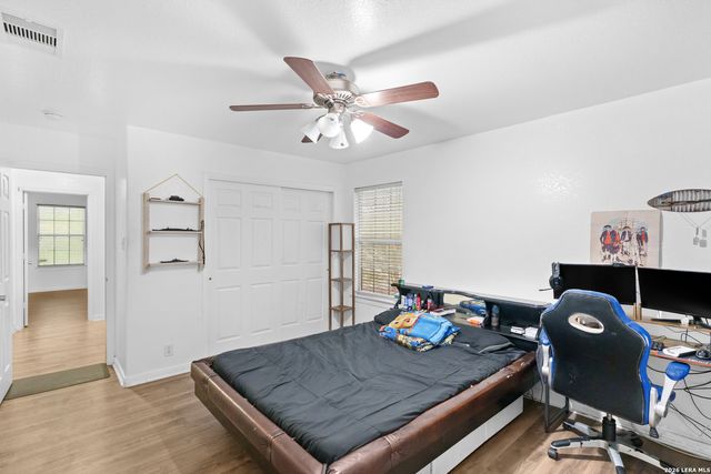 101 Springtree, Cibolo, TX 78108