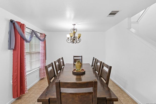 101 Springtree, Cibolo, TX 78108