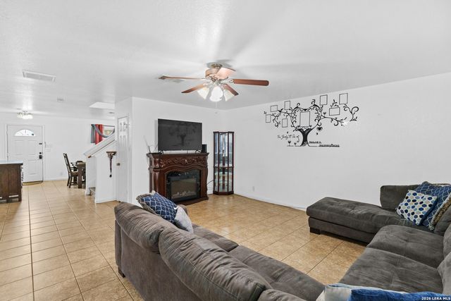 101 Springtree, Cibolo, TX 78108