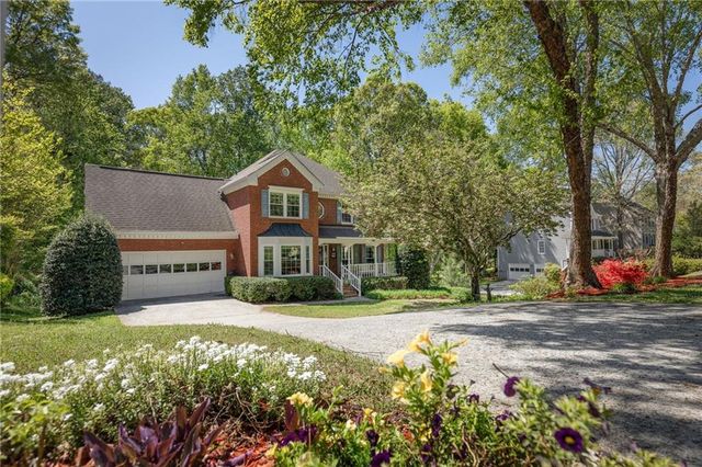 2681 Eastmont Trail, Snellville, GA 30039