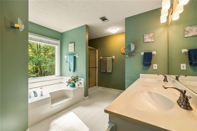 2681 Eastmont Trail, Snellville, GA 30039