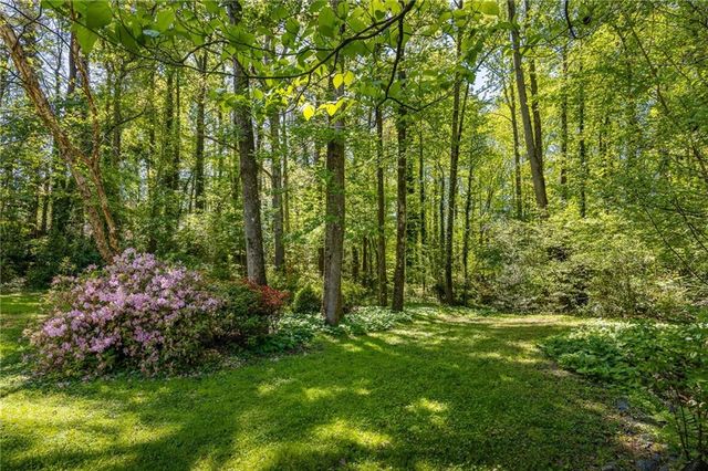 2681 Eastmont Trail, Snellville, GA 30039