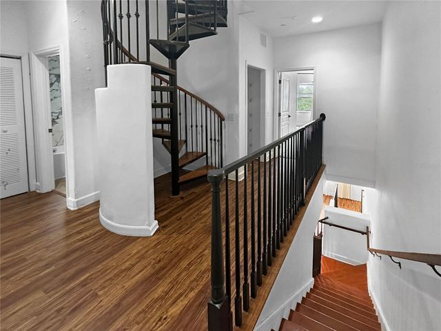 584 COPLEY LANE, Orlando, FL 32806