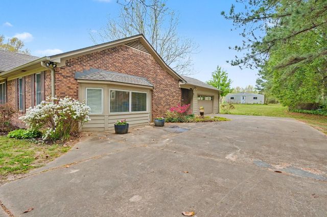 11380 SYCAMORE FARMS DR, Collierville, TN 38017