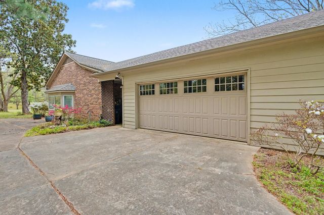 11380 SYCAMORE FARMS DR, Collierville, TN 38017