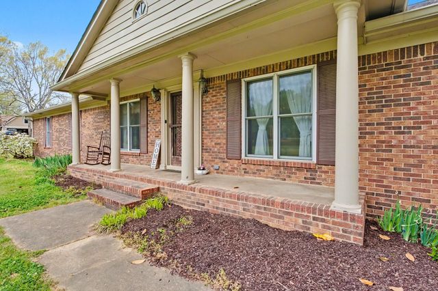 11380 SYCAMORE FARMS DR, Collierville, TN 38017