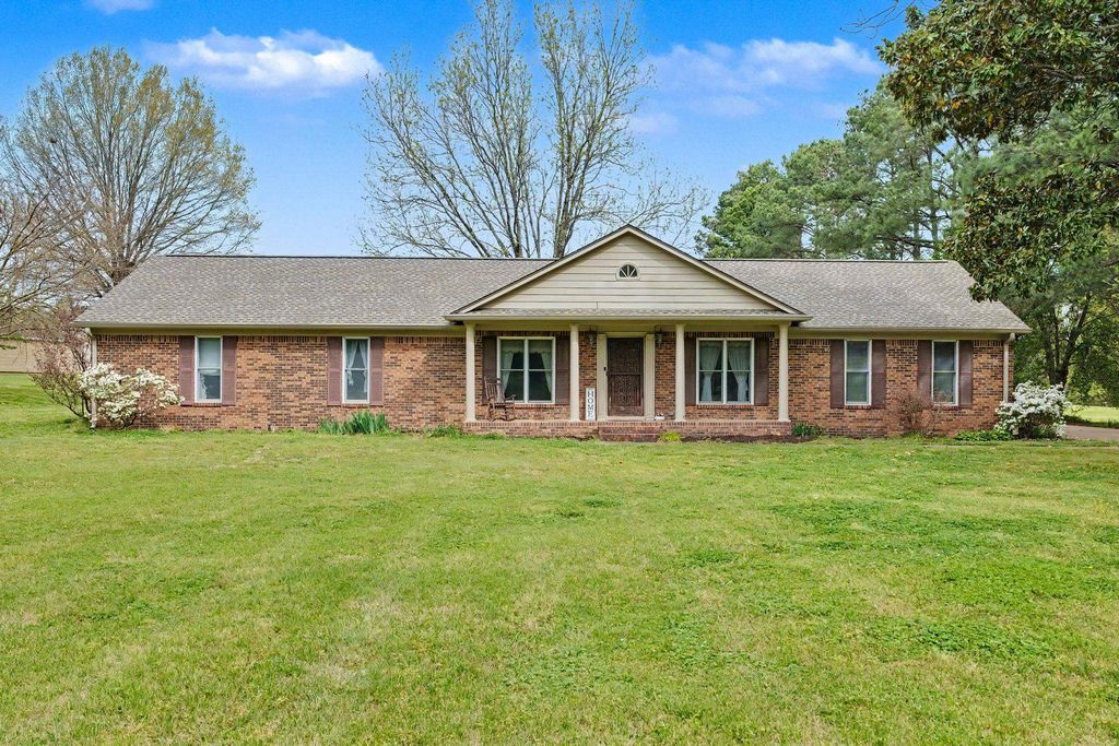 11380 SYCAMORE FARMS DR, Collierville, TN 38017