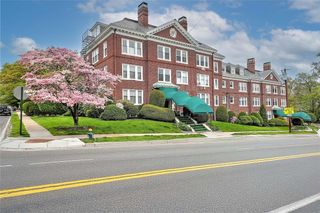 234 President Avenue 16, Providence, RI 02906