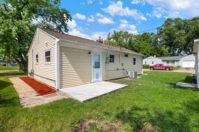 2106 Webster Avenue, Joliet, IL 60436
