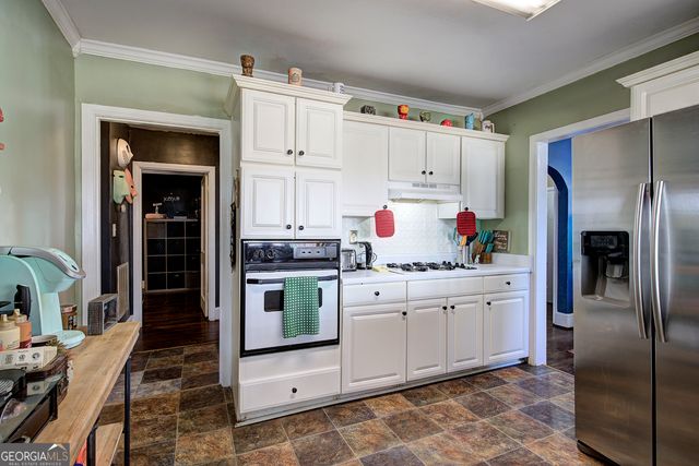 427 CONFEDERATE Avenue, Dallas, GA 30132