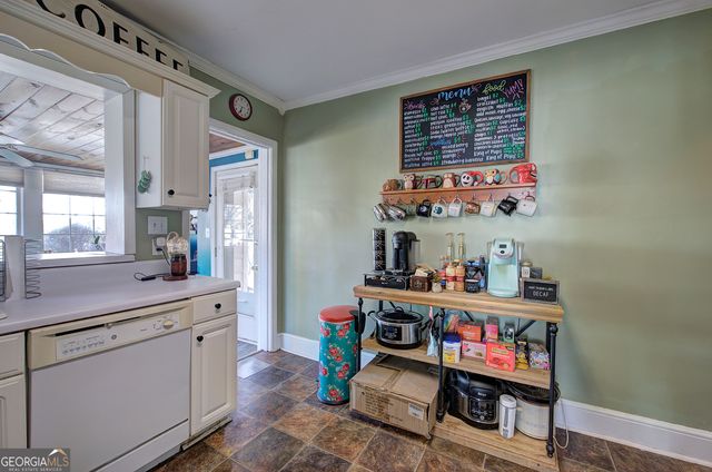 427 CONFEDERATE Avenue, Dallas, GA 30132