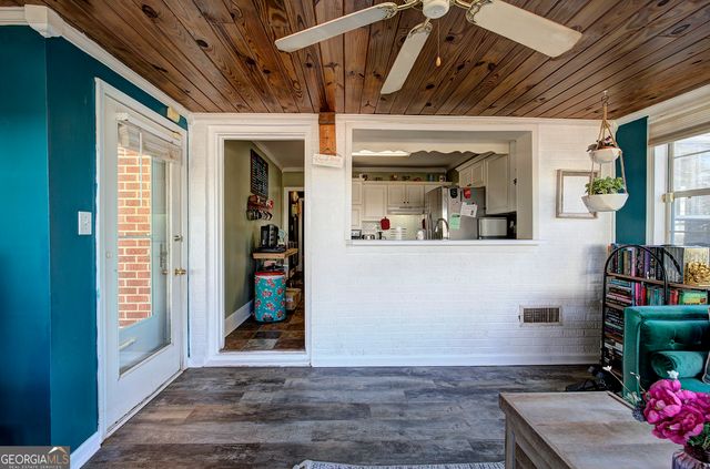 427 CONFEDERATE Avenue, Dallas, GA 30132