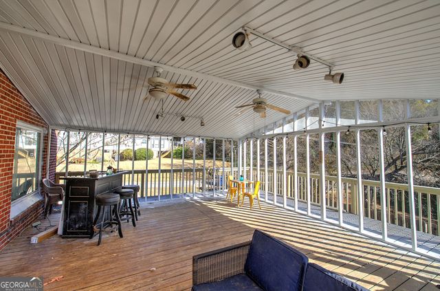 427 CONFEDERATE Avenue, Dallas, GA 30132