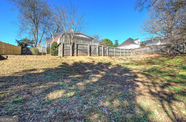427 CONFEDERATE Avenue, Dallas, GA 30132