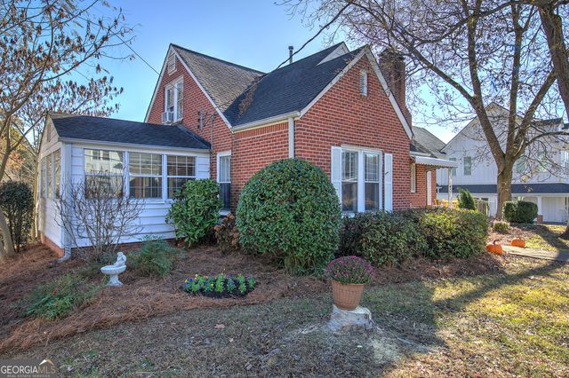 427 CONFEDERATE Avenue, Dallas, GA 30132