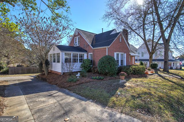 427 CONFEDERATE Avenue, Dallas, GA 30132