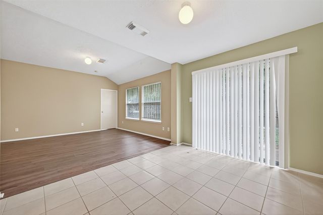 13715 Naomi Hollow Lane, Houston, TX 77082