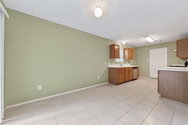 13715 Naomi Hollow Lane, Houston, TX 77082