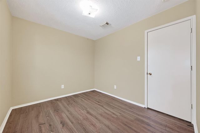 13715 Naomi Hollow Lane, Houston, TX 77082