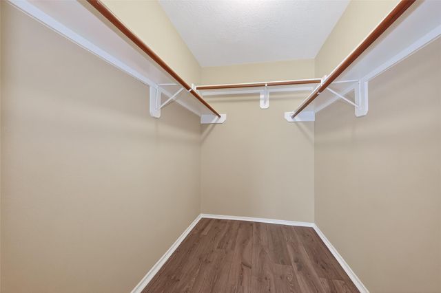 13715 Naomi Hollow Lane, Houston, TX 77082