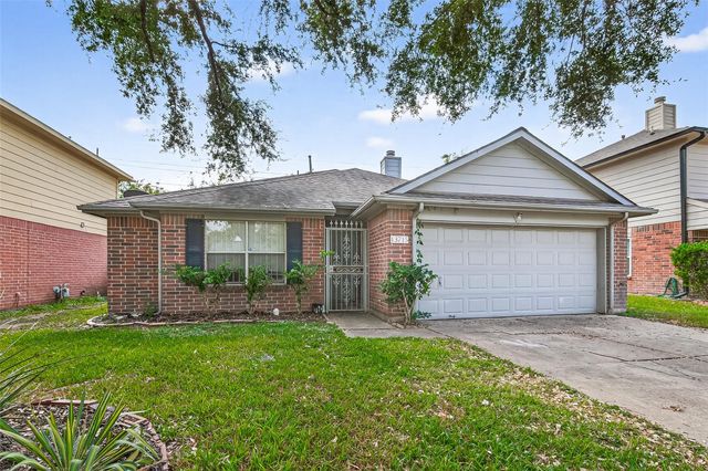 13715 Naomi Hollow Lane, Houston, TX 77082
