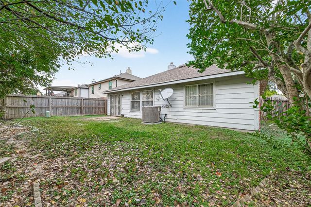 13715 Naomi Hollow Lane, Houston, TX 77082