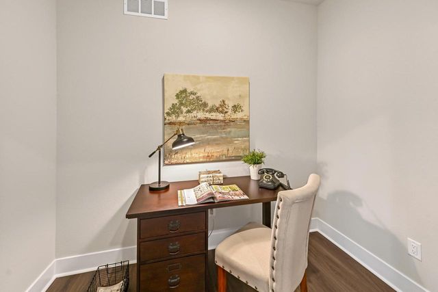 N75W17838 Woody LANE, Menomonee Falls, WI 53051