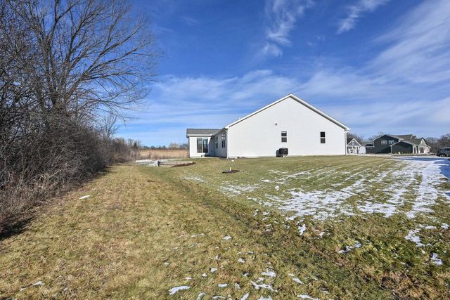 N75W17838 Woody LANE, Menomonee Falls, WI 53051