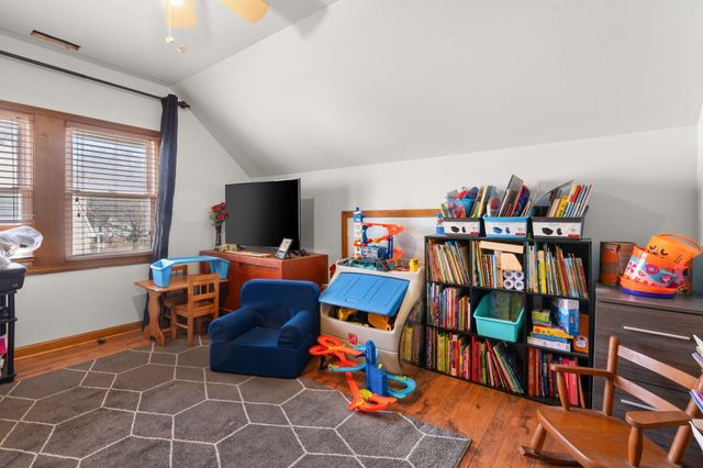 1710 Vernon Street, Schererville, IN 46375