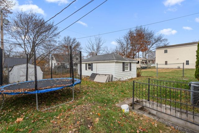 1710 Vernon Street, Schererville, IN 46375