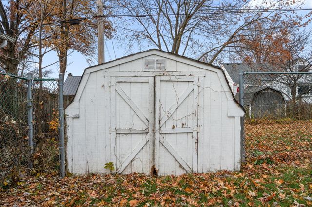 1710 Vernon Street, Schererville, IN 46375